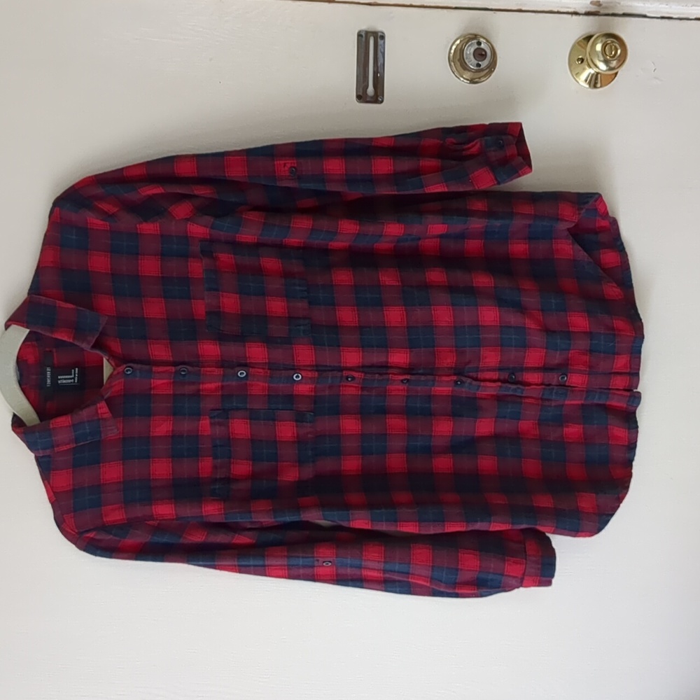 Forever 21 red/green/blue plaid flannel shirt Size M